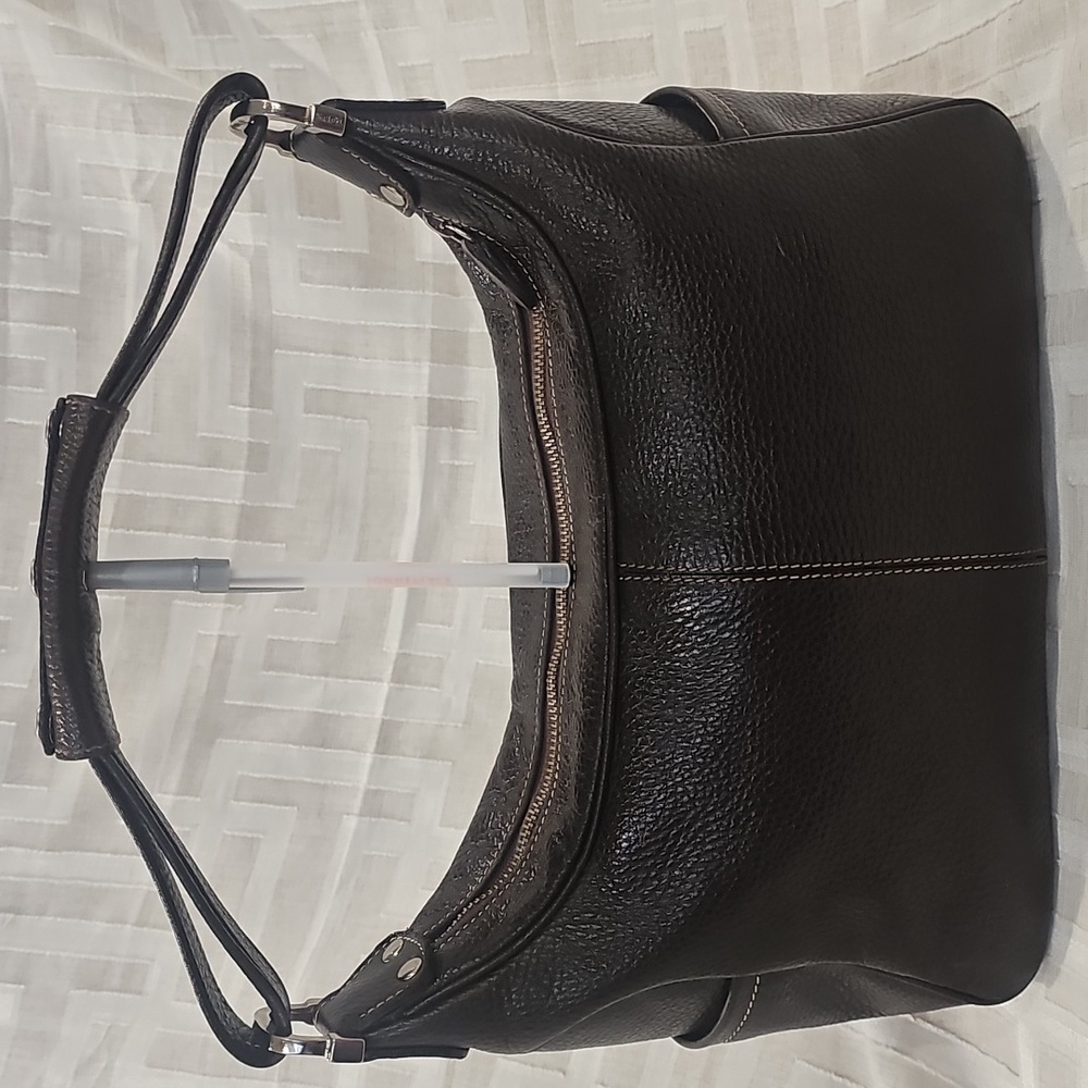 Tod's Vintage Brown - Picture 2 of 11